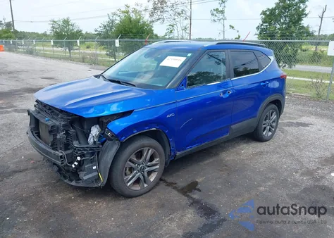 2021 Kia Seltos S из США, поврежденный, VIN KNDEUCAAXM7092301